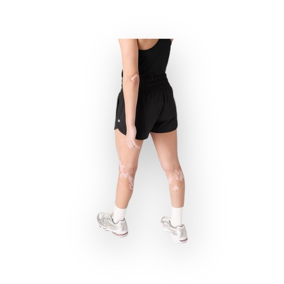 new Athleta Girl ✵ Run Free 2.5” UPF 40 Short ✵ Black 14 XL ✵ Recycled Materials - Picture 13 of 16